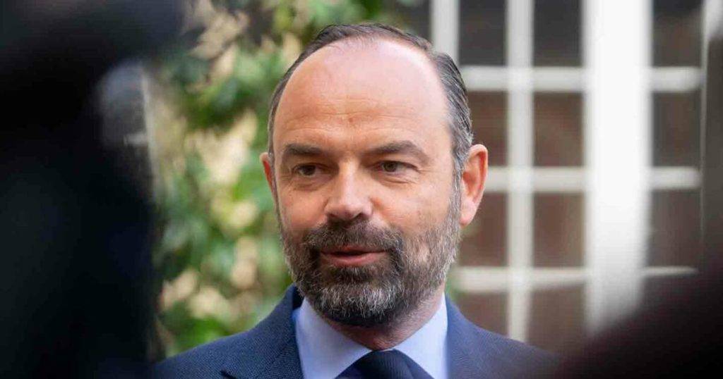 Quel âge a édouard philippe 