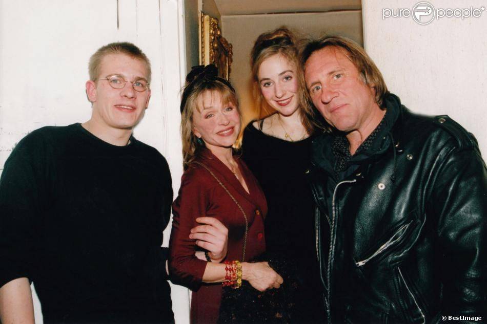 Julie depardieu parents 