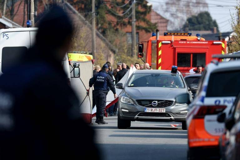 Accident voiture carnaval belgique 