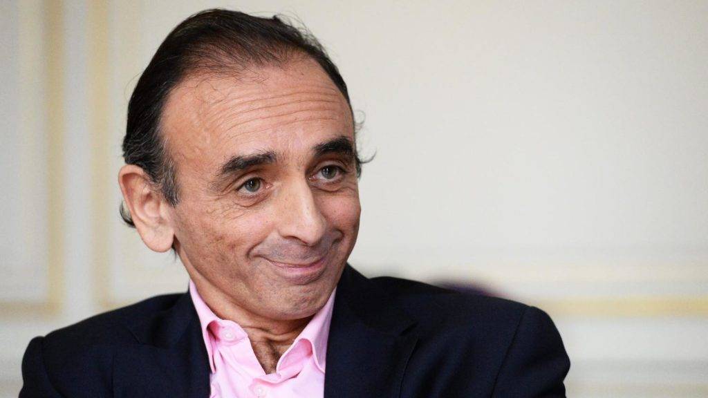 Eric zemmour taille en cm 