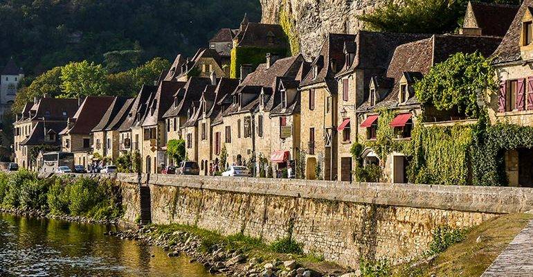 Suit la dordogne 