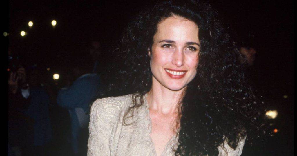 Andie macdowell jeune 