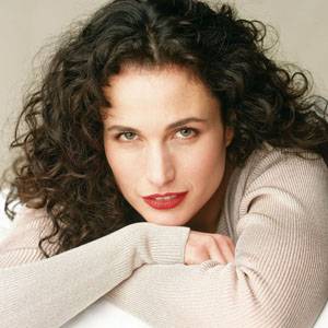 Andie macdowell jeune 