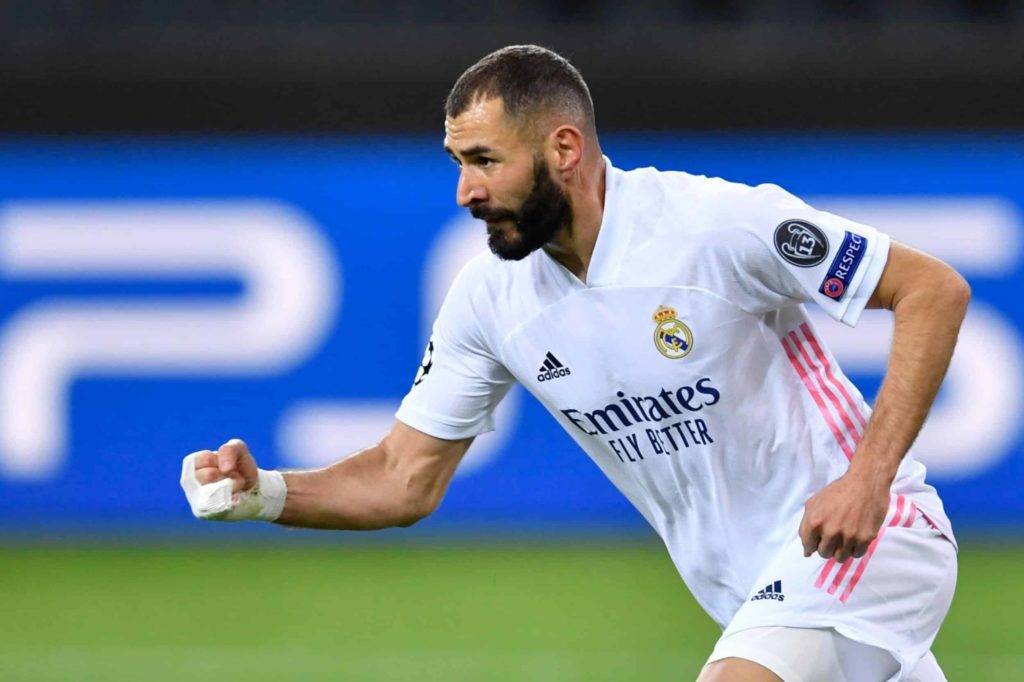 Pourquoi benzema a un bandage