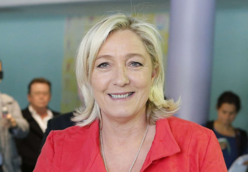 Quel âge marine le pen 