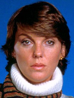 Tyne daly jeune 