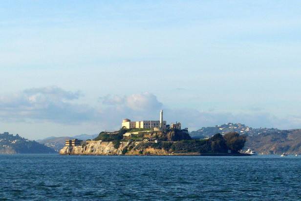 Pourquoi alcatraz a ete exclu