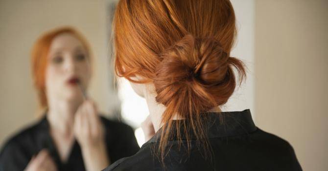 Comment Faire Un Chignon Vite Fait