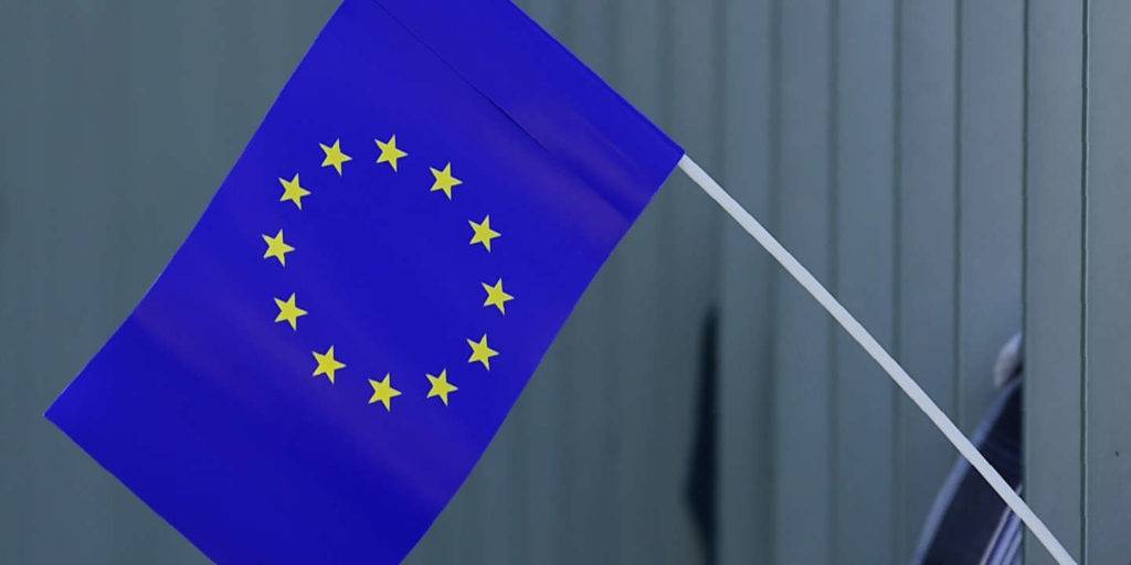 Pourquoi 12 étoiles sur le drapeau européen 