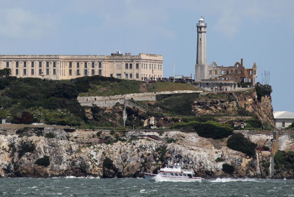 Pourquoi alcatraz a ete exclu