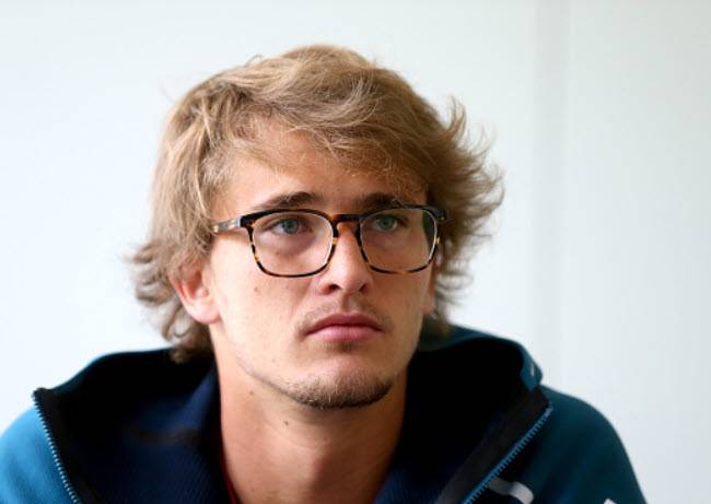 Pourquoi alexander zverev se fait appeler sascha 