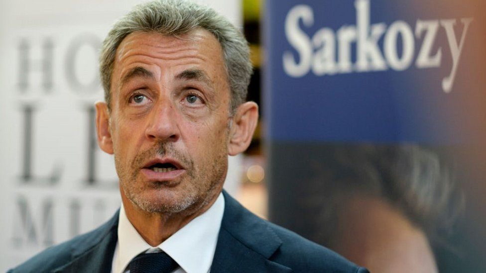 Nicolas Sarkozy Et Sa Nouvelle Compagne