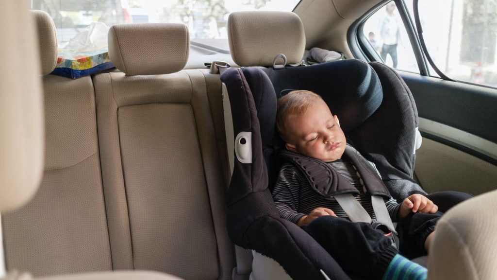 Enfant oublié dans la voiture