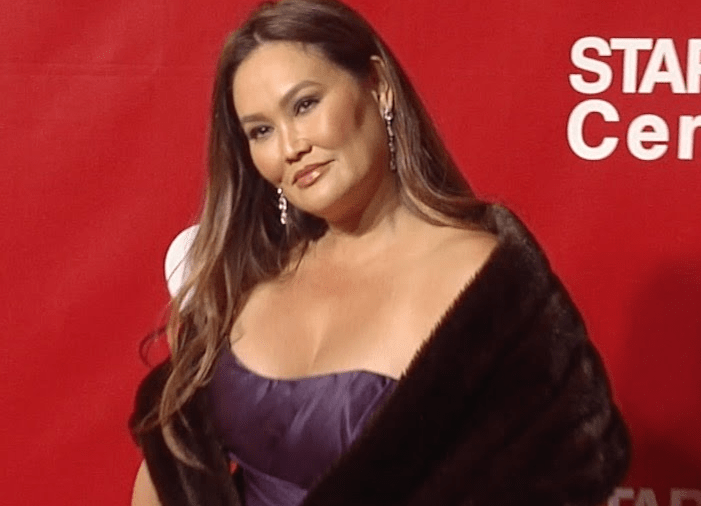 Tia Carrere Taille Poids