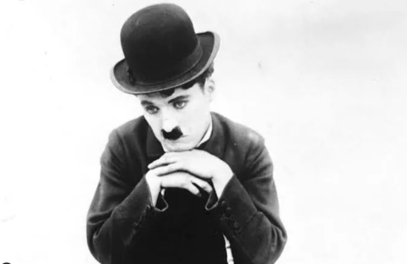 Charlie chaplin taille poids