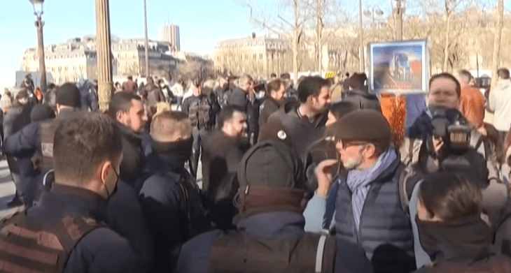 Manifestant mort paris