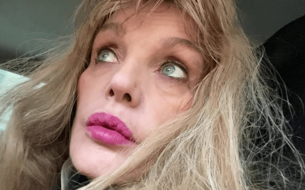 Arielle Dombasle Taille Poids